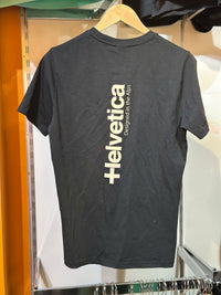 T shirt helvetica noir écriture dos