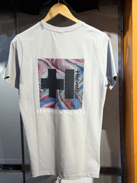 T shirt - helvetica rock écriture dos